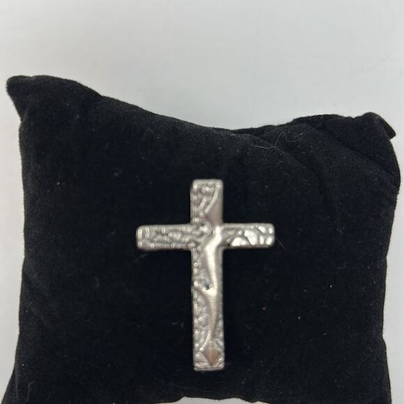 925 (no markings) Unisex Cross Pendant with Abstract Details - Picture 2 of 10